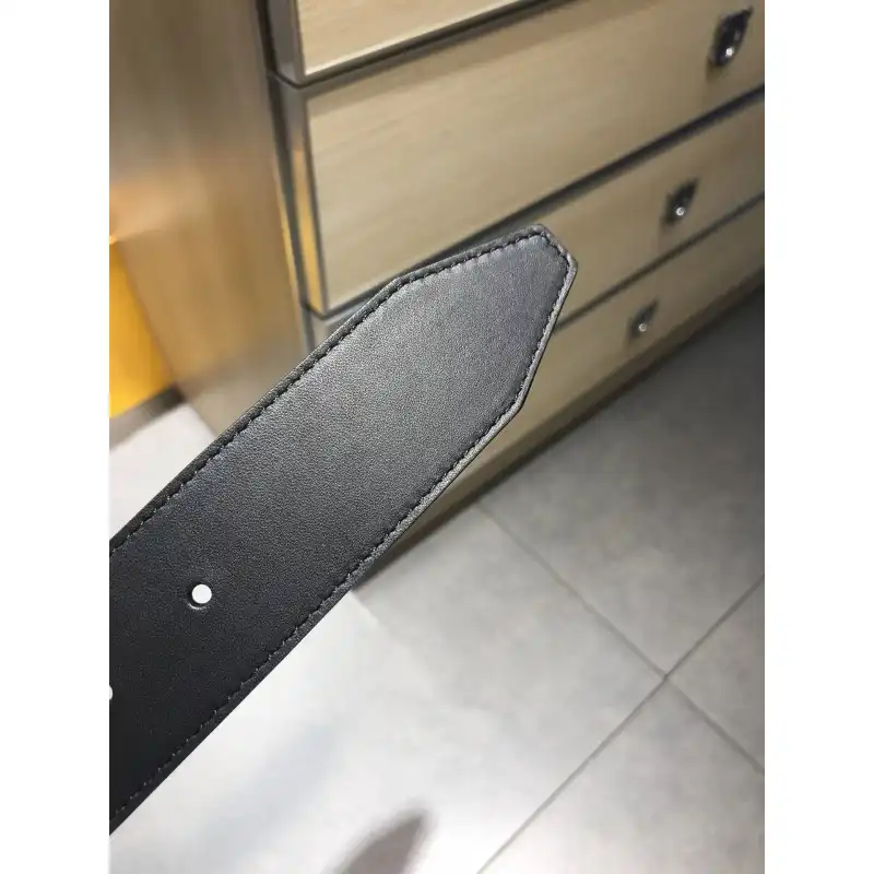 F**di s belt 20xia0021