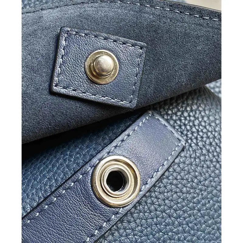 L0ew* bags 2111fy0051