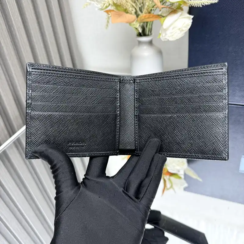 Pra*a bags 2411ya0004