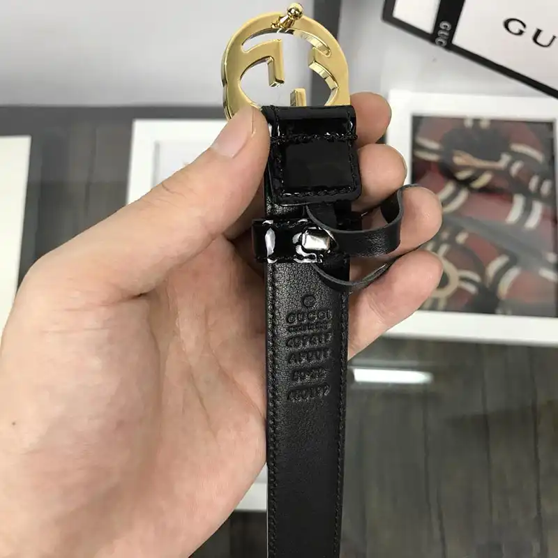 G*u*i s belts 19bl0047