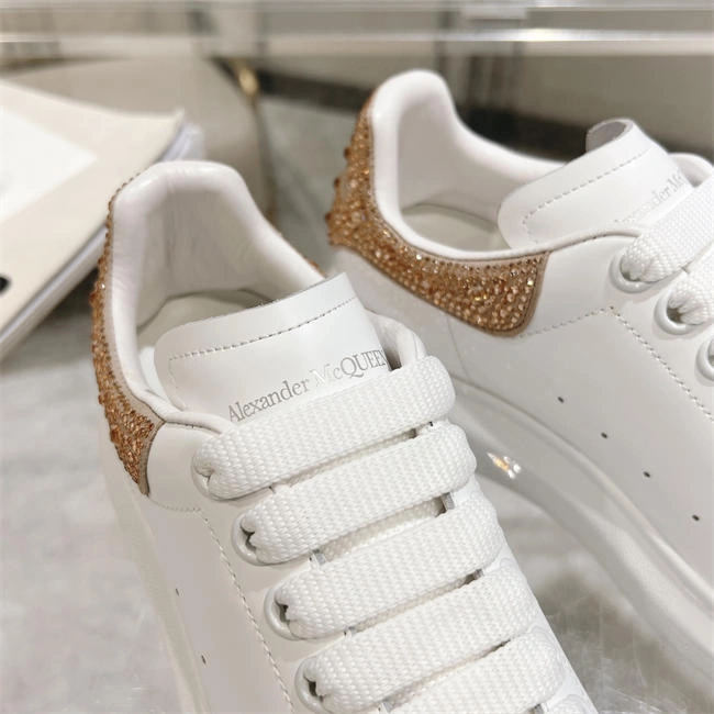 stylish M*Q*en sneaker 2482